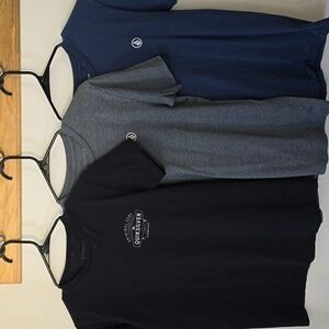 Volcom Black and Gray Short Sleeve Tees